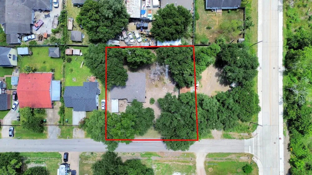 15127 Almeece Street Houston, TX 77053