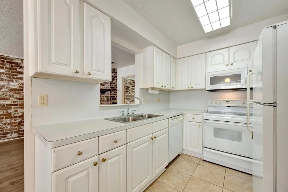3980 Laura Leigh Drive Friendswood, TX 77546