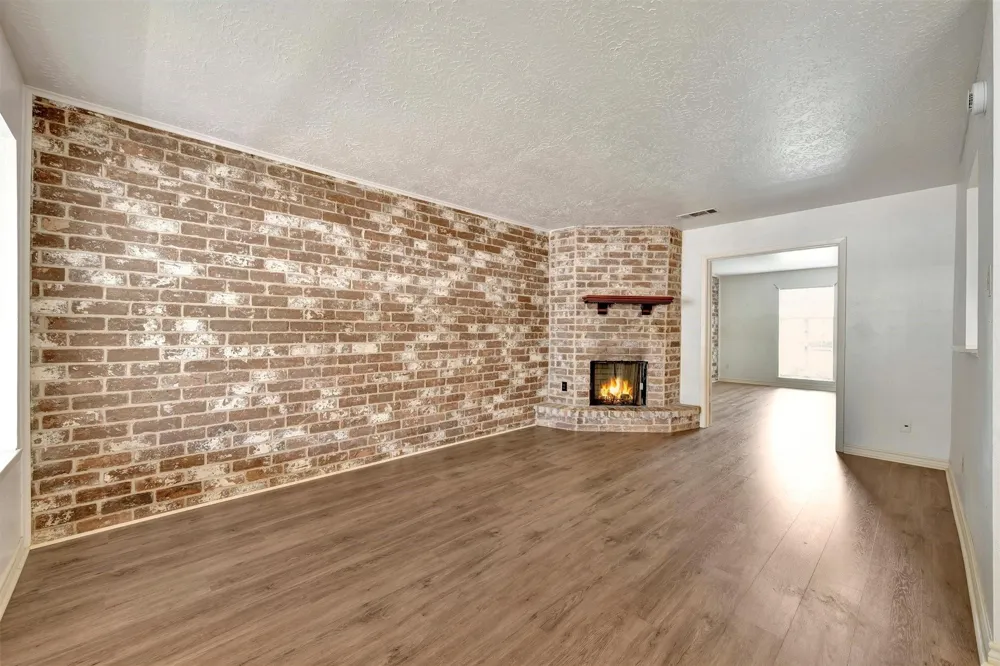 3980 Laura Leigh Drive Friendswood, TX 77546