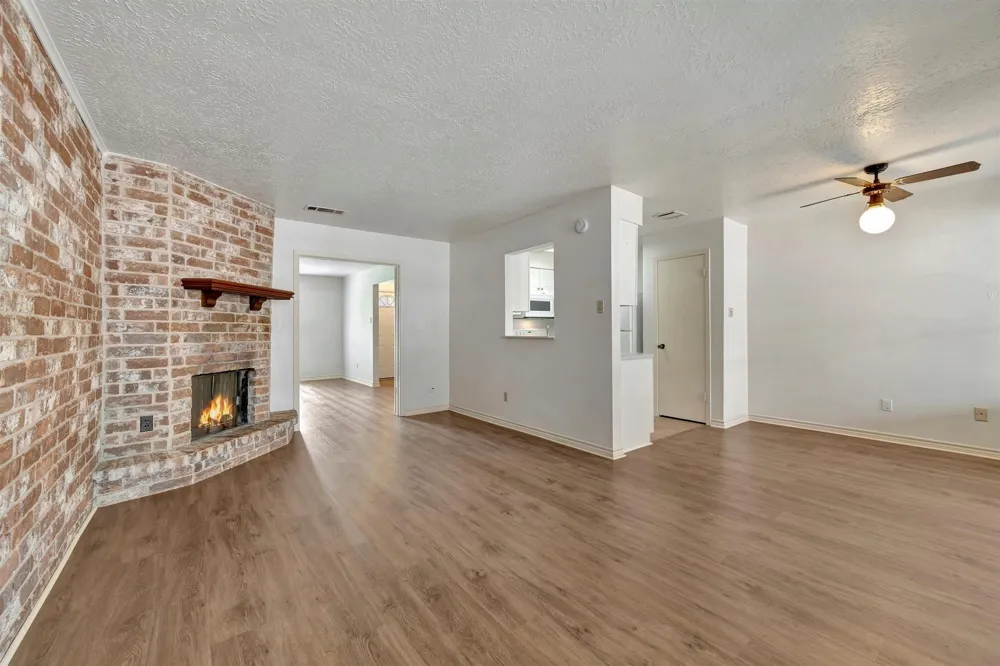 3980 Laura Leigh Drive Friendswood, TX 77546