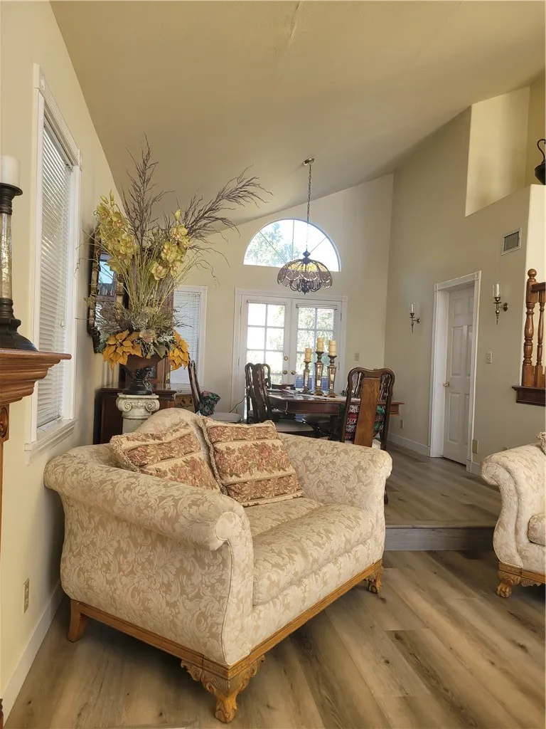 2905 Inglewood Avenue Redondo Beach, CA 90278