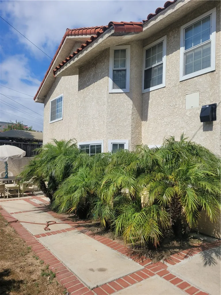 2905 Inglewood Avenue Redondo Beach, CA 90278