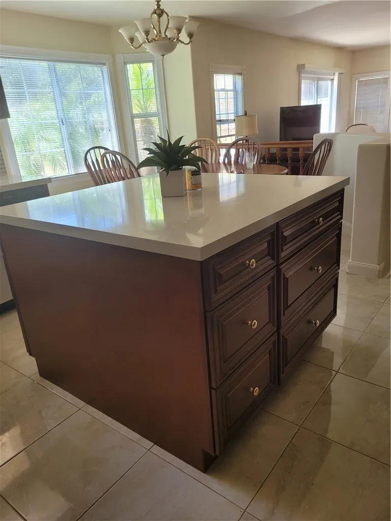 2905 Inglewood Avenue Redondo Beach, CA 90278