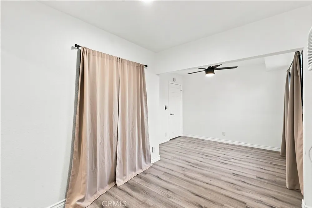 15037 Miami Apple Valley, CA 92307