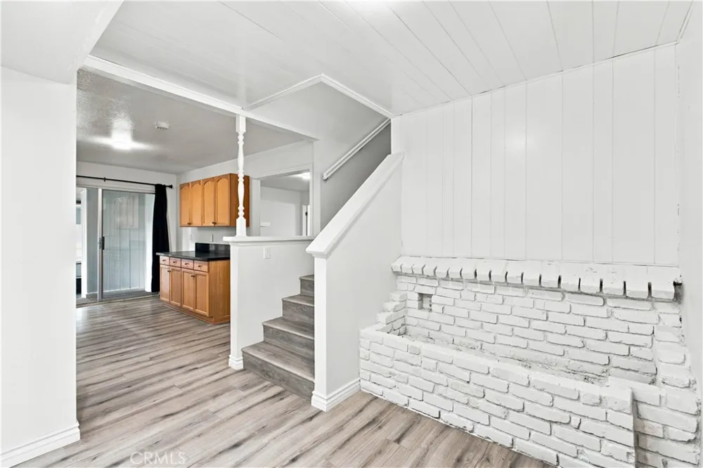 15037 Miami Apple Valley, CA 92307