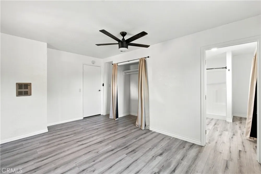 15037 Miami Apple Valley, CA 92307