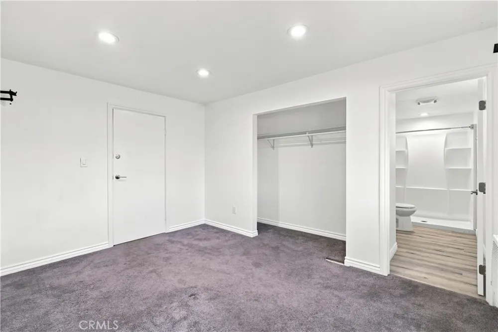 15037 Miami Apple Valley, CA 92307