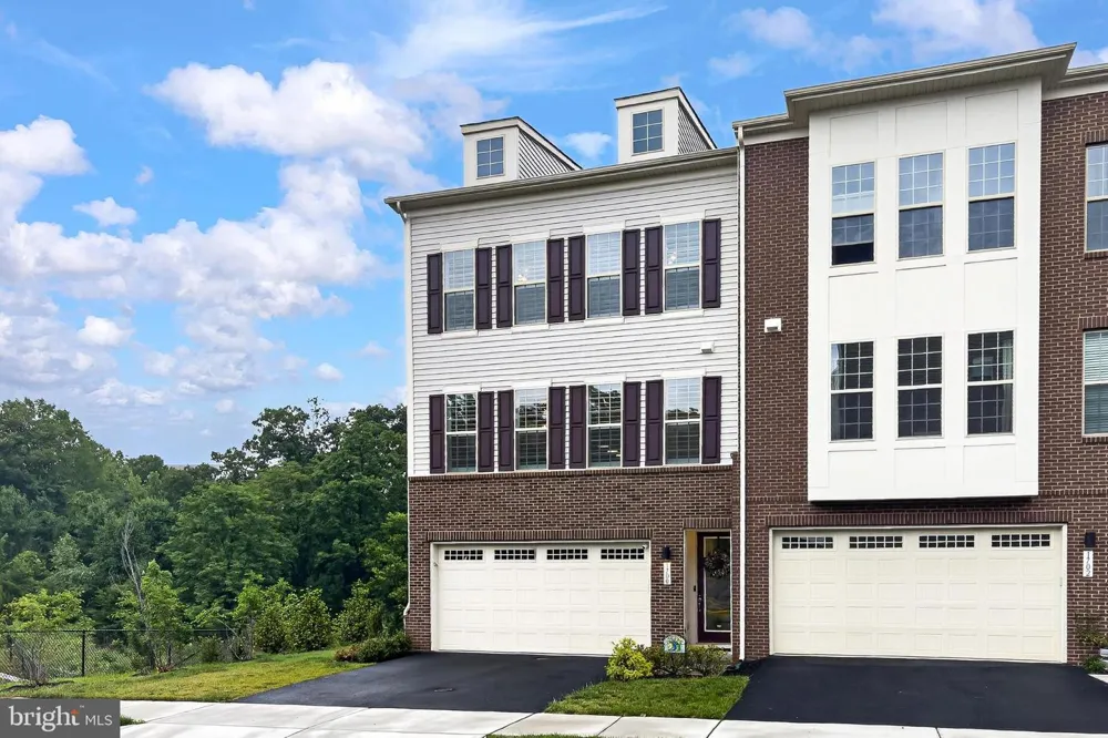 1700 MOCKING JAY TERRACE NE Leesburg, VA 20176