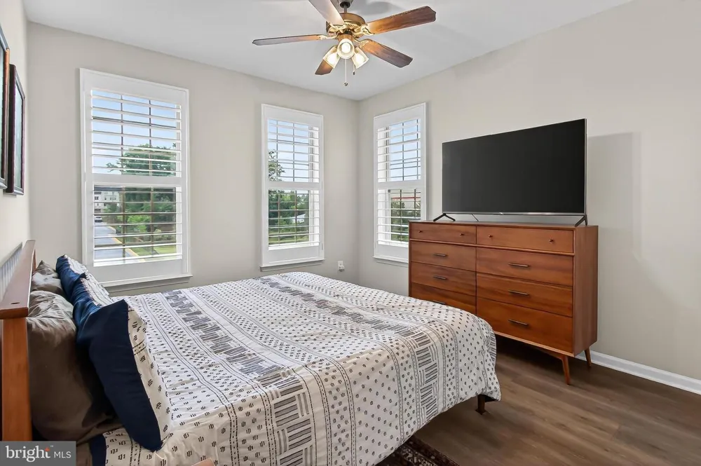 1700 MOCKING JAY TERRACE NE Leesburg, VA 20176