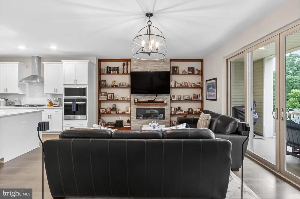 1700 MOCKING JAY TERRACE NE Leesburg, VA 20176