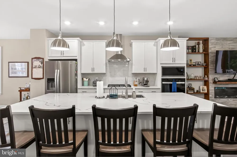 1700 MOCKING JAY TERRACE NE Leesburg, VA 20176
