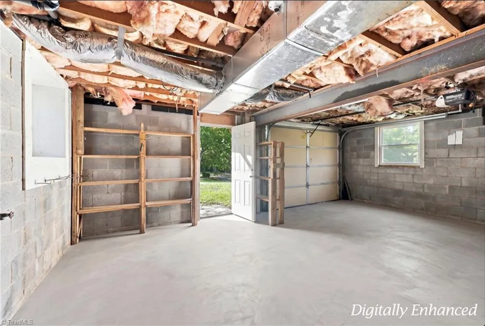 11526 US Highway 421 Purlear, NC 28665
