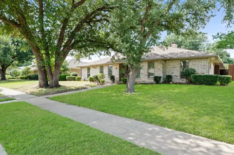 621 Harvest Glen Drive
