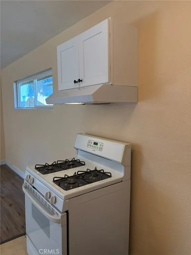 2325 Verde Bakersfield, CA 93304