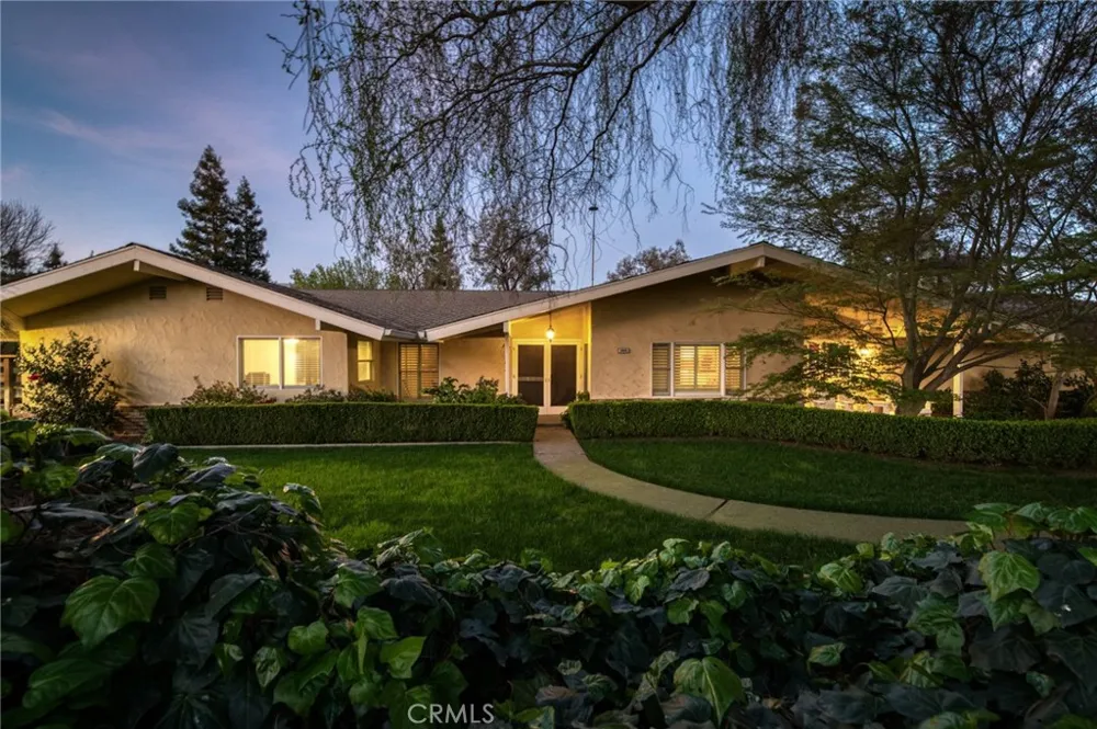 5648 E Dinuba Fowler, CA 93625