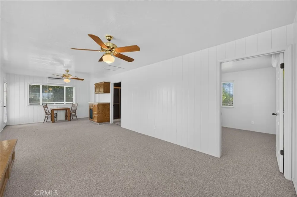5648 E Dinuba Fowler, CA 93625