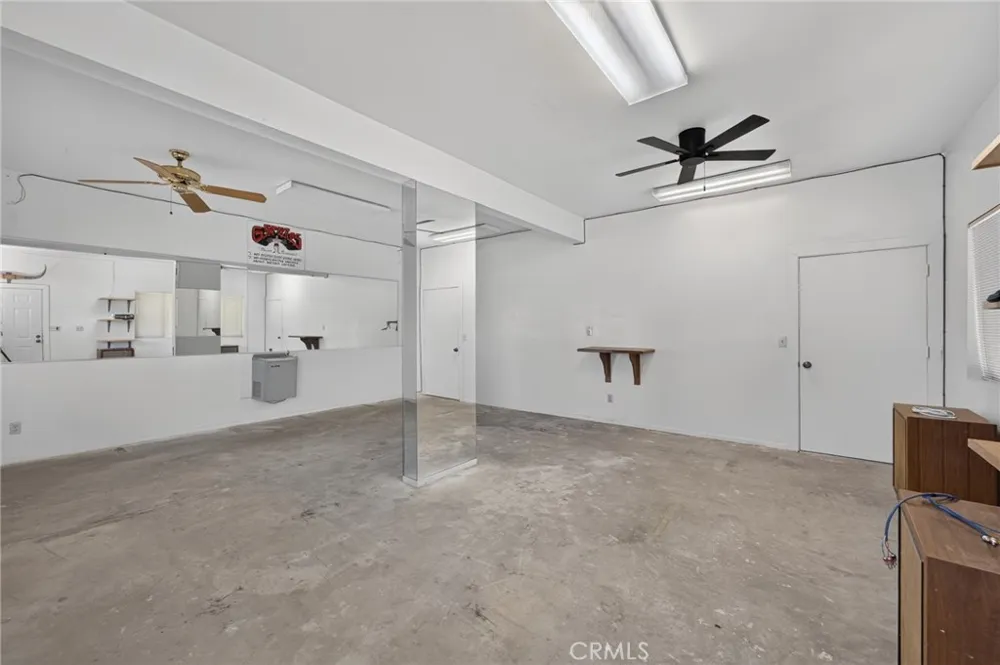 5648 E Dinuba Fowler, CA 93625