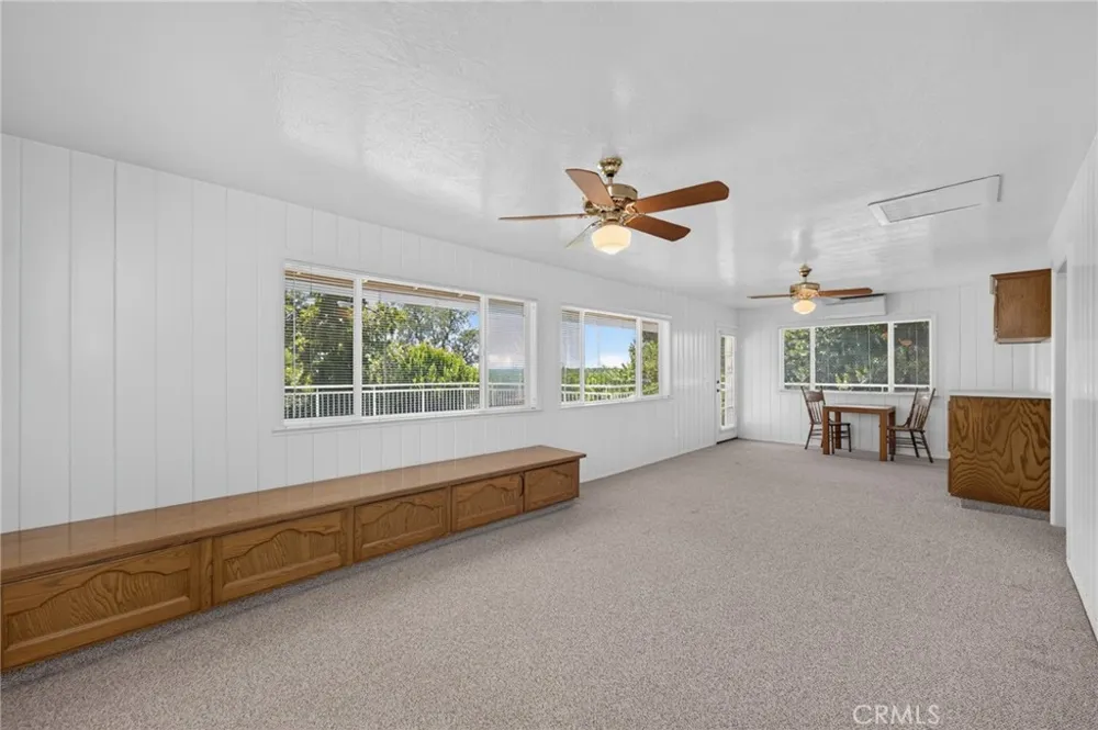 5648 E Dinuba Fowler, CA 93625