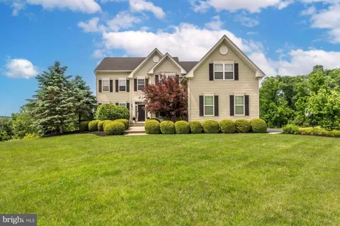 38 MUSIC MOUNTAIN BOULEVARD