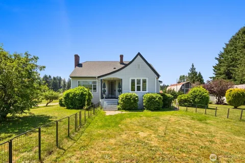 25528 State Route 9 NE