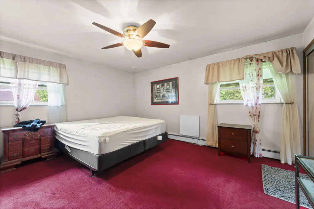 24319 Tamarack Trail Southfield, MI 48075