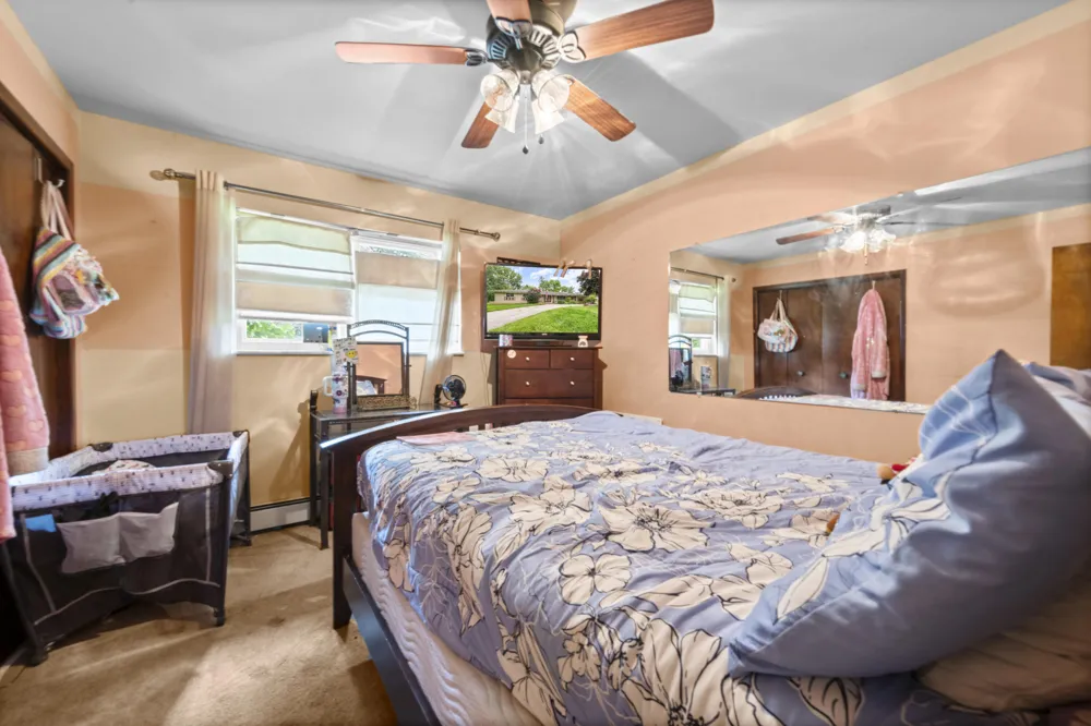 24319 Tamarack Trail Southfield, MI 48075