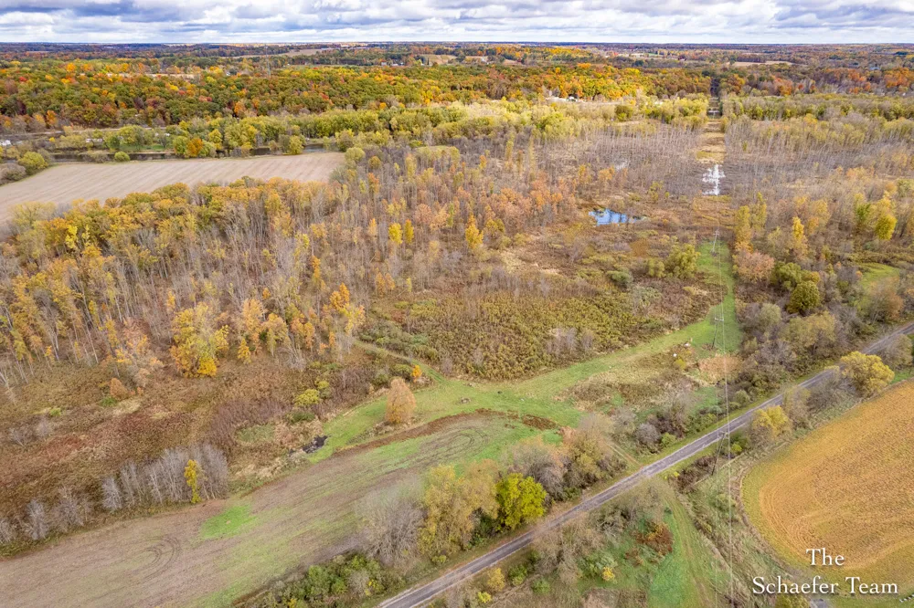 7758 Riverside Drive Saranac, MI 48881