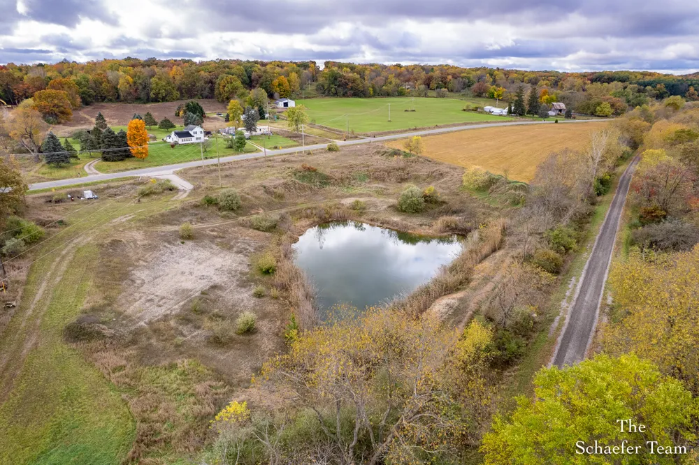 7758 Riverside Drive Saranac, MI 48881