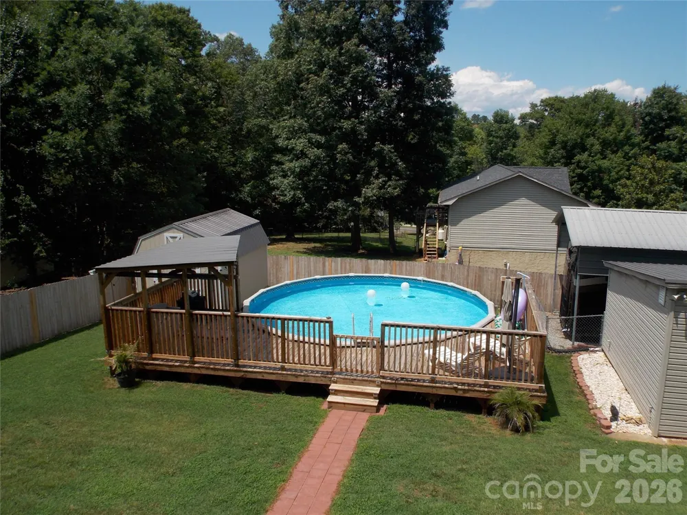 4249 Beach Road Hudson, NC 28638