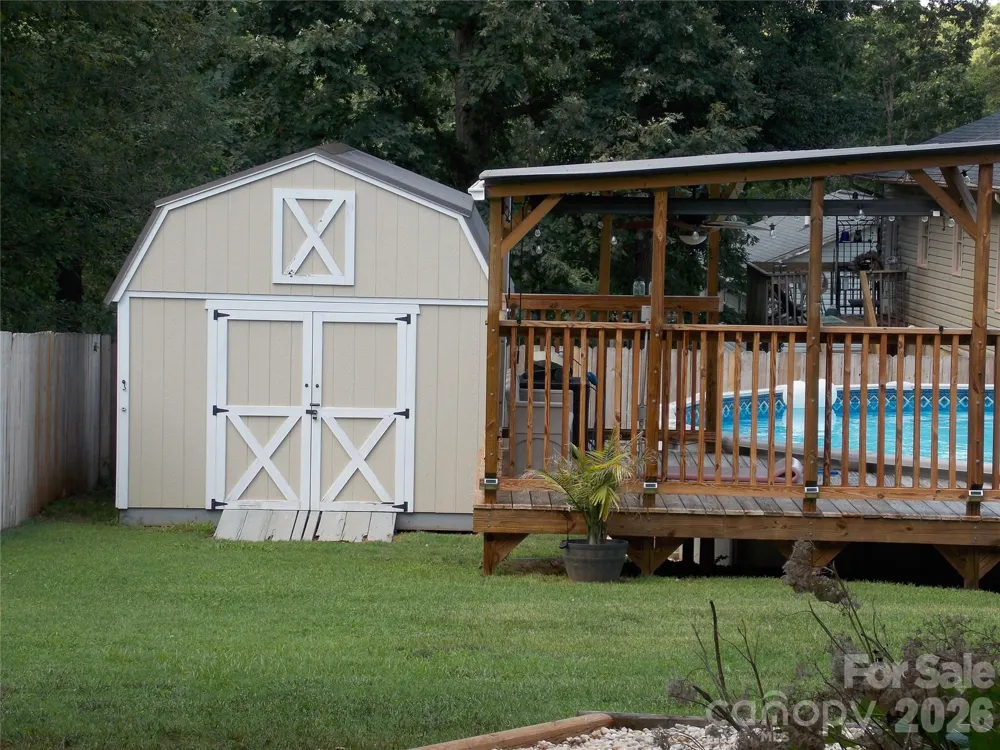 4249 Beach Road Hudson, NC 28638