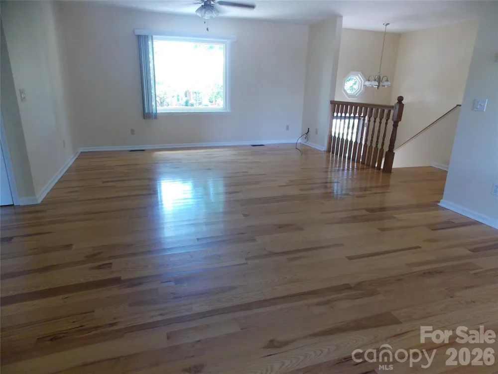 4249 Beach Road Hudson, NC 28638
