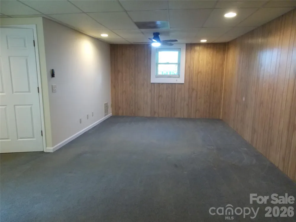 4249 Beach Road Hudson, NC 28638