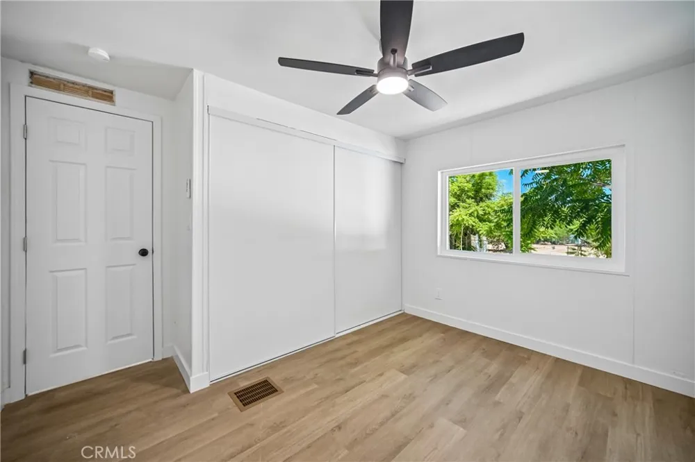 12233 E Avenue V-12 Pearblossom, CA 93553