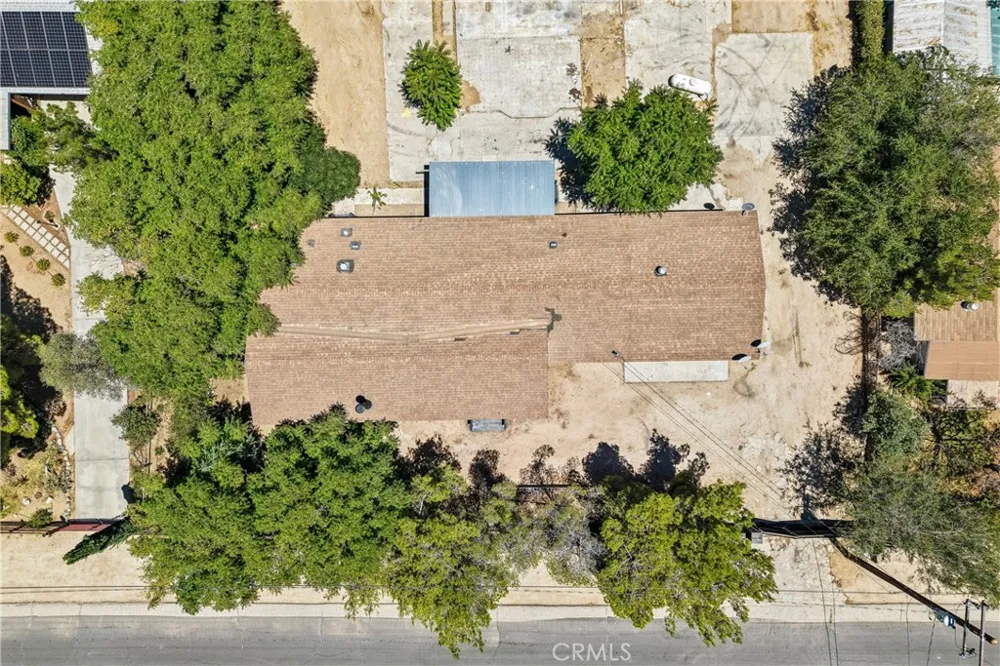 12233 E Avenue V-12 Pearblossom, CA 93553