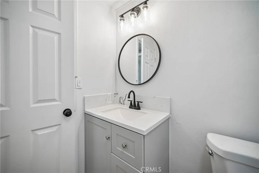 12233 E Avenue V-12 Pearblossom, CA 93553