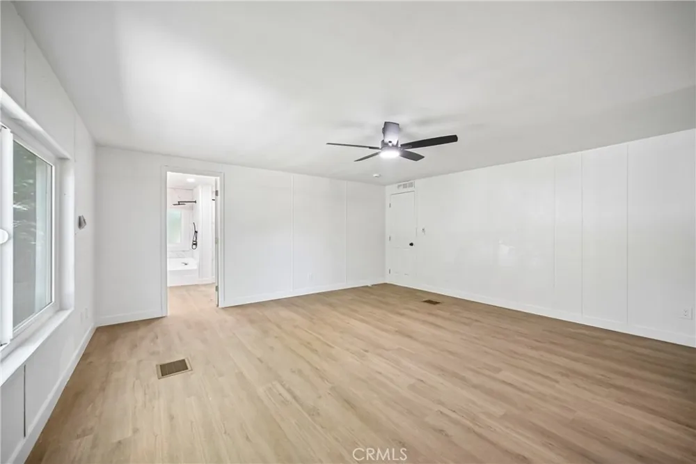 12233 E Avenue V-12 Pearblossom, CA 93553