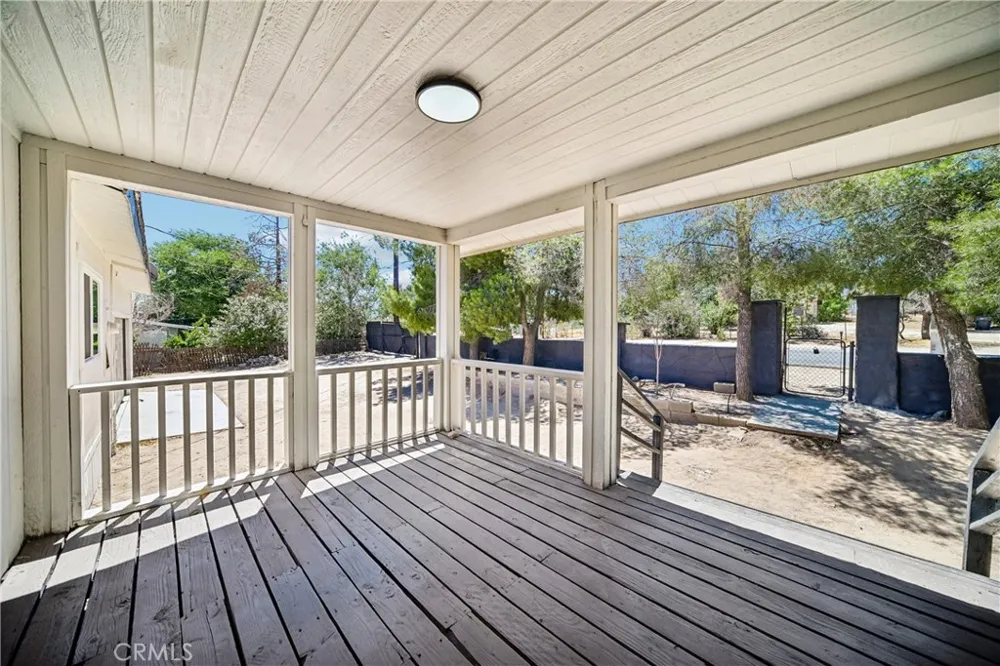 12233 E Avenue V-12 Pearblossom, CA 93553