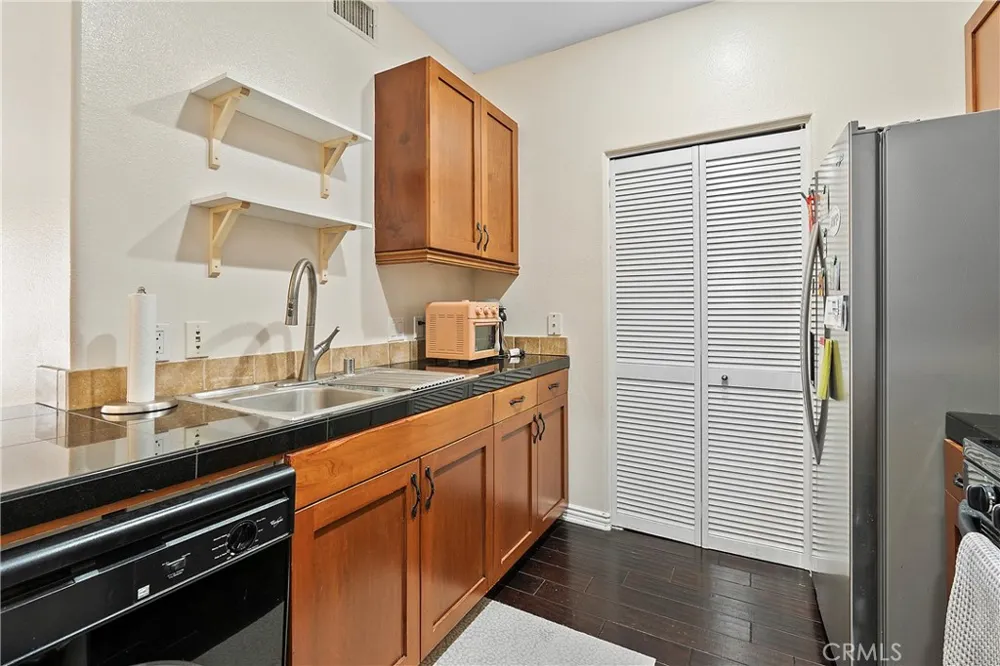 3338 Watermarke Irvine, CA 92612