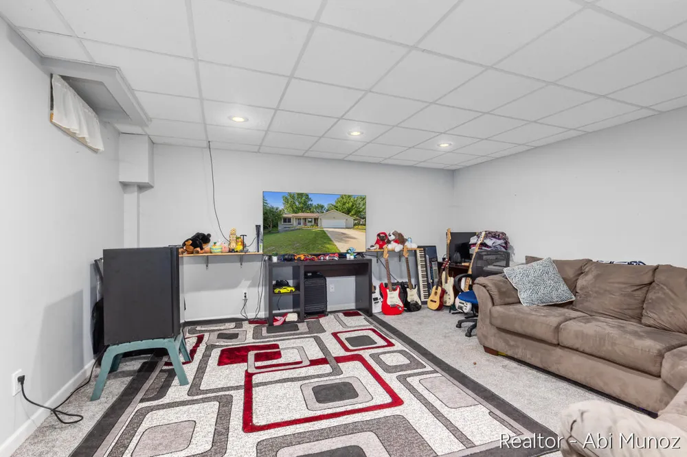 1171 Runway Drive SW Byron Center, MI 49315