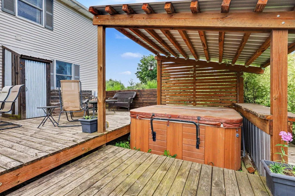 13575 Shaner Avenue NE Cedar Springs, MI 49319