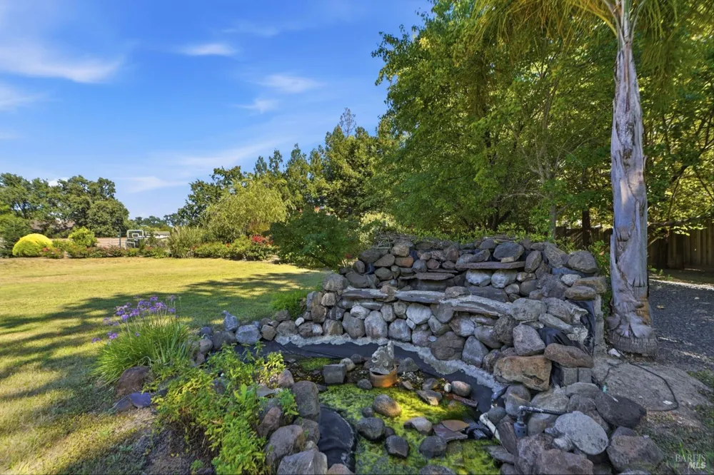 372 Fireweed Court Windsor, CA 95492