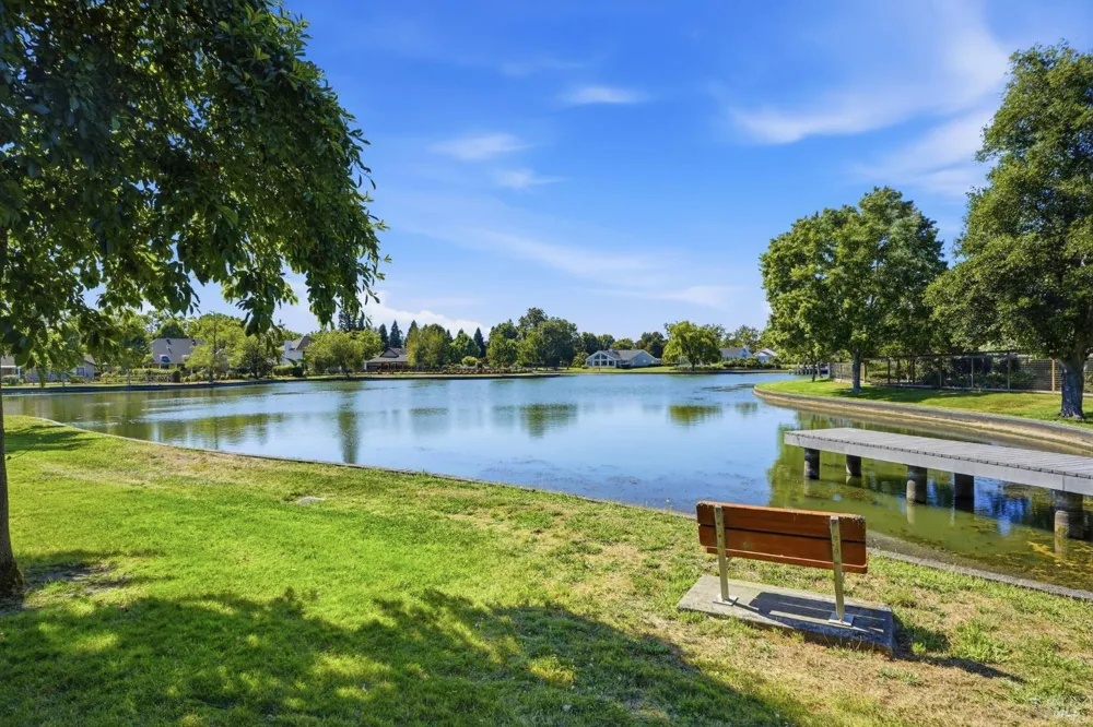 372 Fireweed Court Windsor, CA 95492