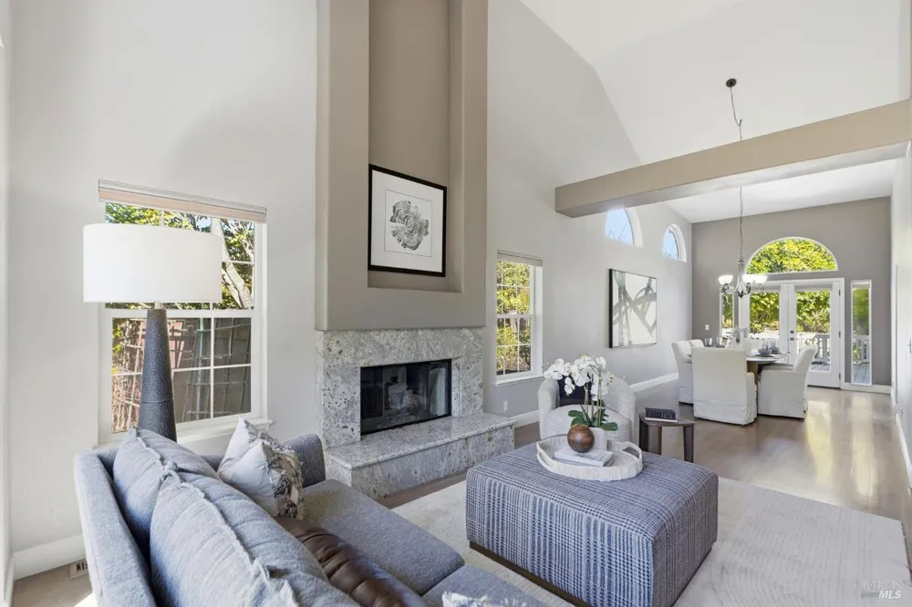 372 Fireweed Court Windsor, CA 95492