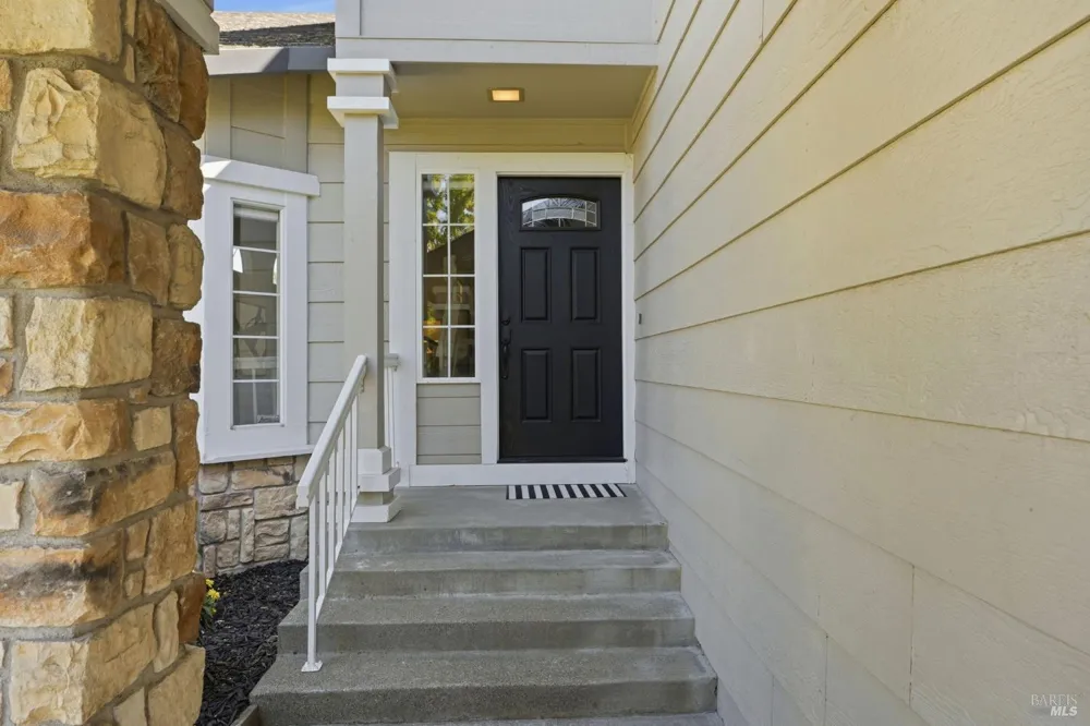 372 Fireweed Court Windsor, CA 95492