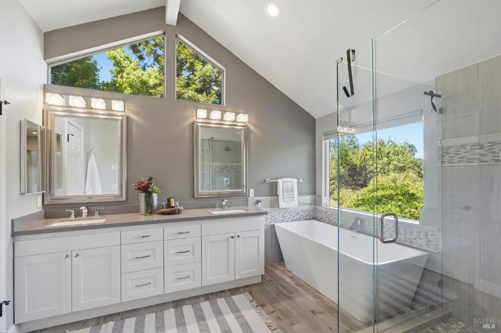 372 Fireweed Court Windsor, CA 95492