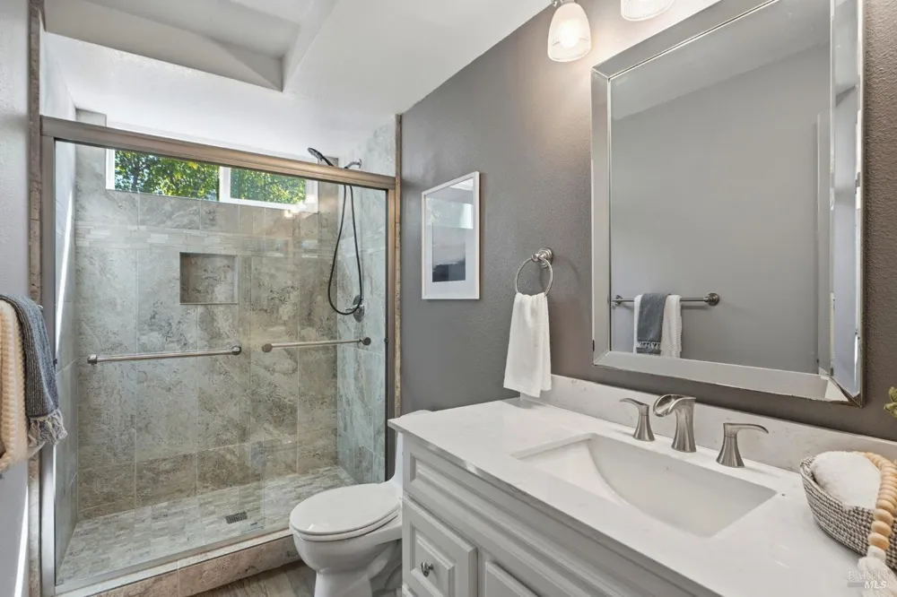372 Fireweed Court Windsor, CA 95492