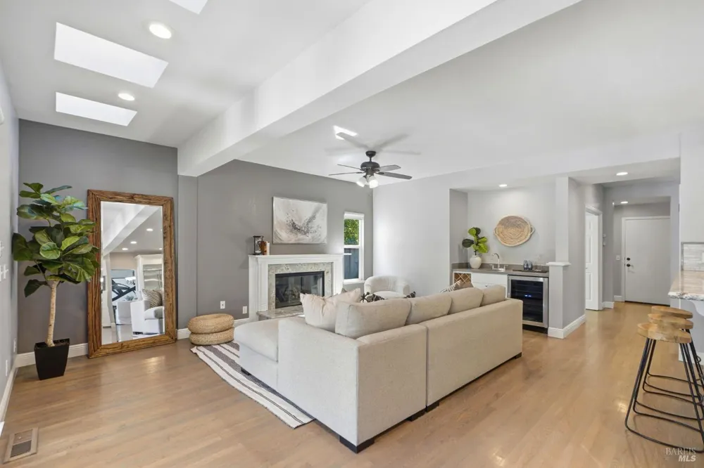 372 Fireweed Court Windsor, CA 95492