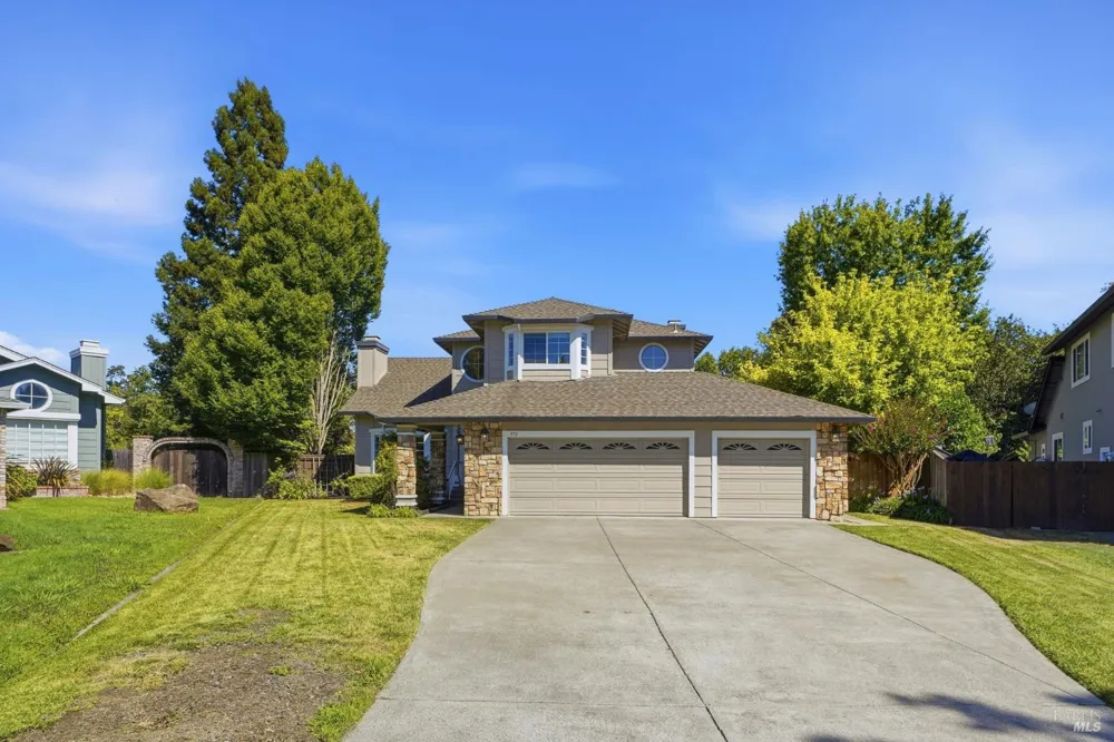 372 Fireweed Court Windsor, CA 95492