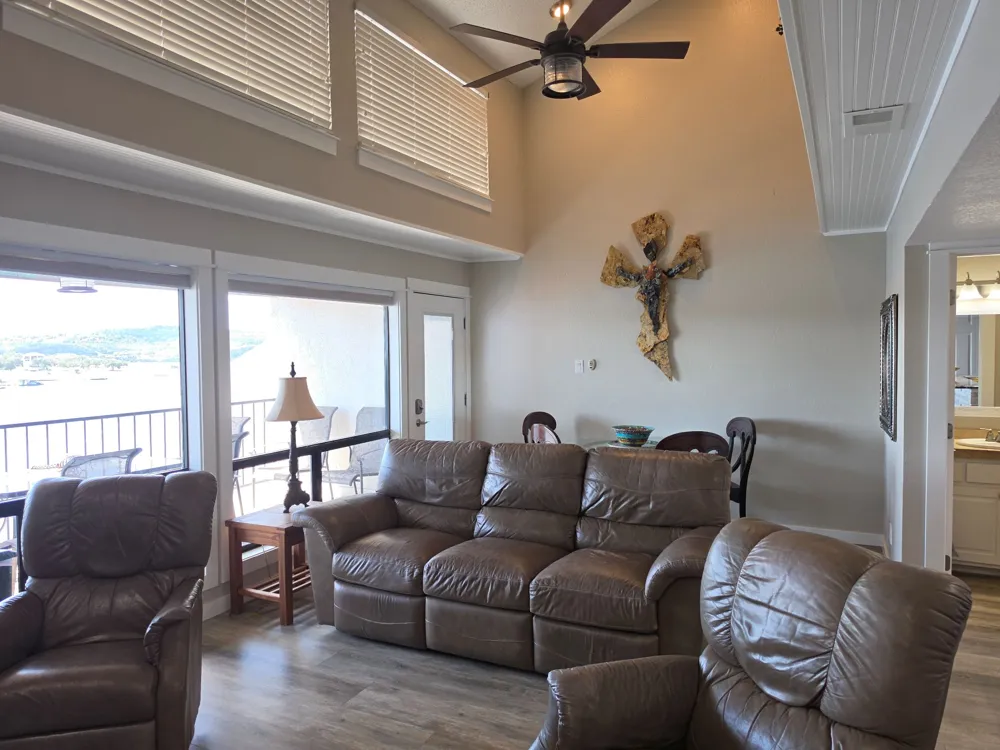 1601 Judy Lynn Drive #212 Spicewood, TX 78669