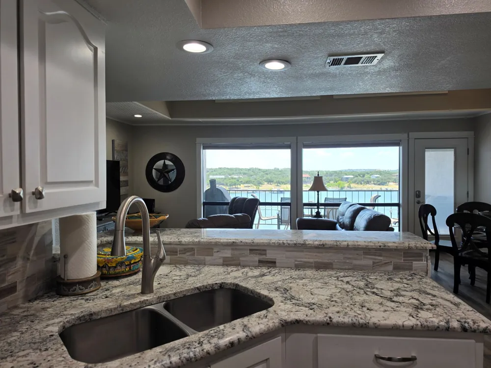 1601 Judy Lynn Drive #212 Spicewood, TX 78669